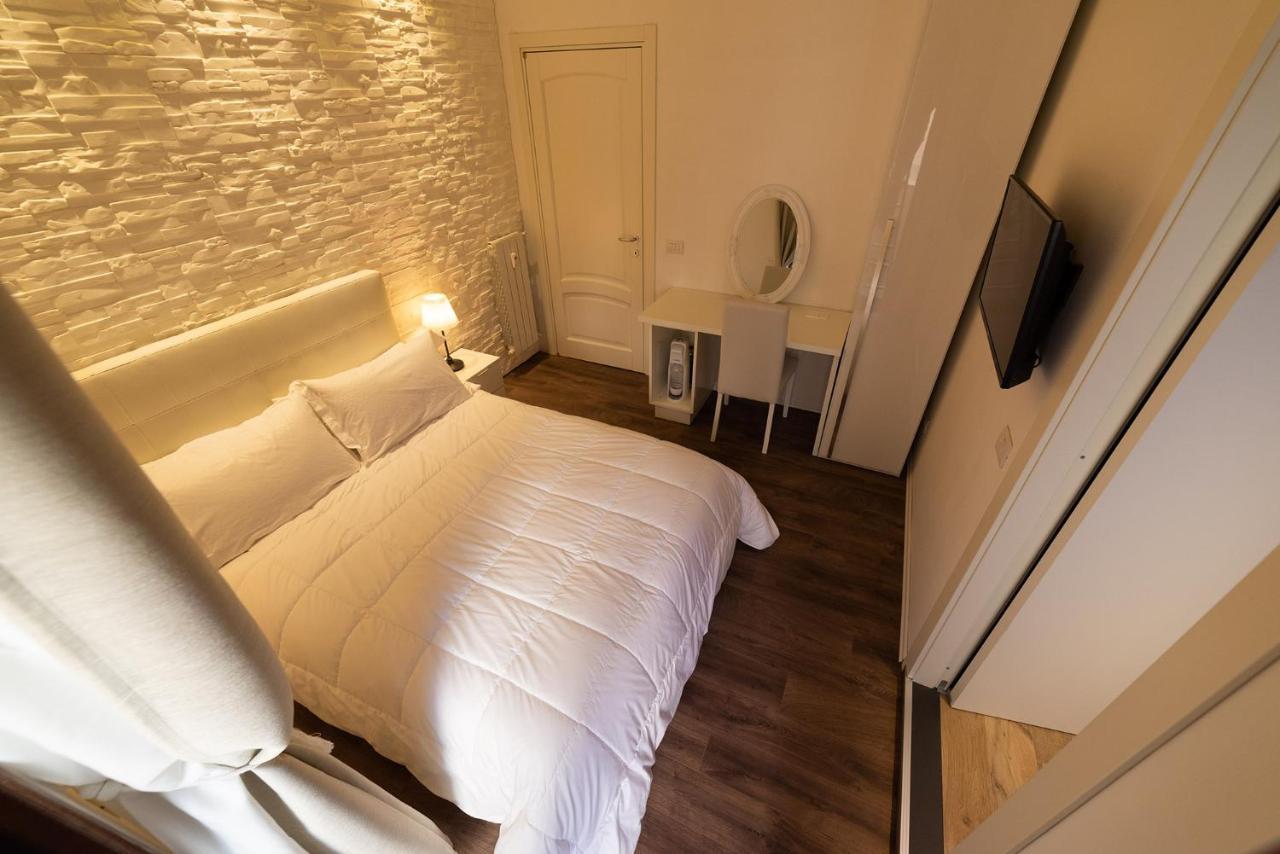 Bed and Breakfast Malenki Рим Экстерьер фото